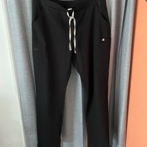 FIGS Scrub Pants